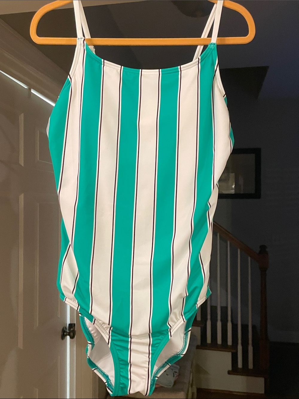 Lands End women’s one piece swimsuit 16